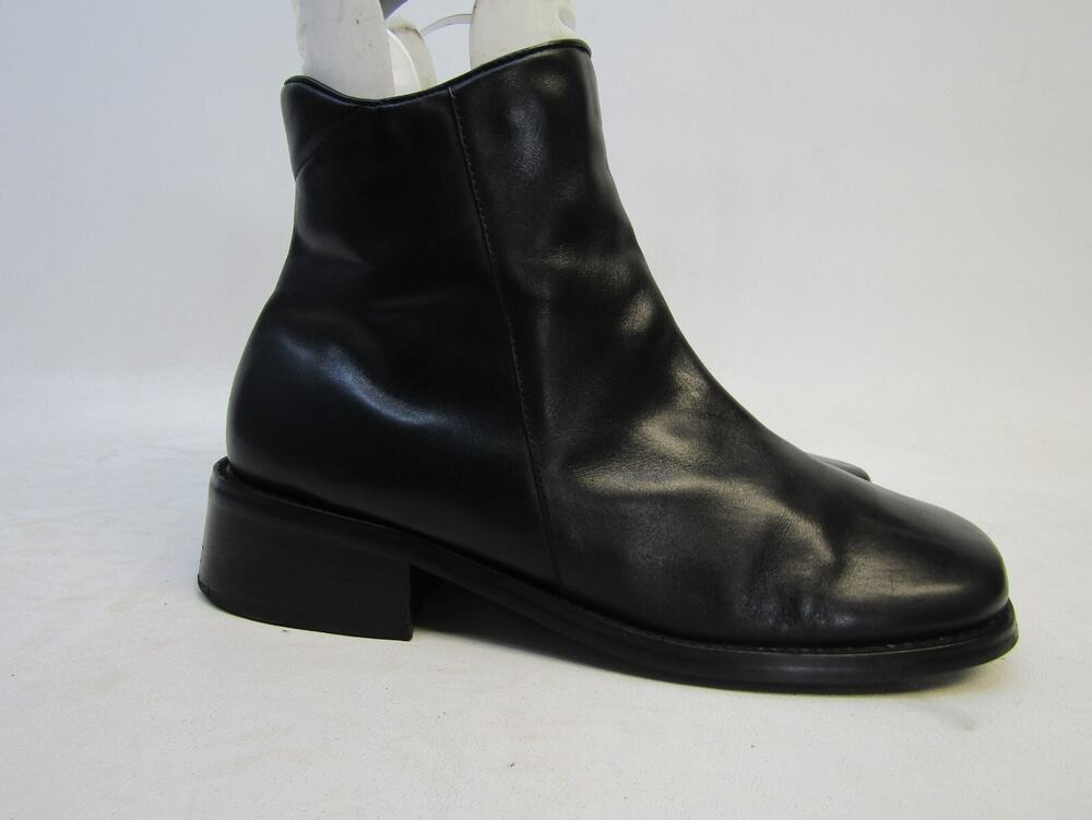 ANNE KLEIN Womens Size 7.5 M Black Leather Ankle Zip Chelsea Fashion Boots